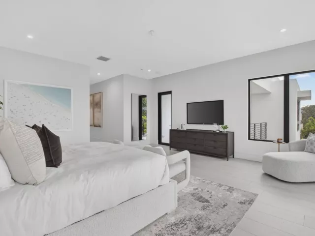 5-bedroom home for rent in Delray Beach - 2232 DELRAY RIDGE Lane - MondialRealty