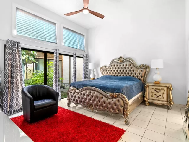 2-bedroom home for sale in Hallandale Beach - 2679 S Parkview Dr - MondialRealty