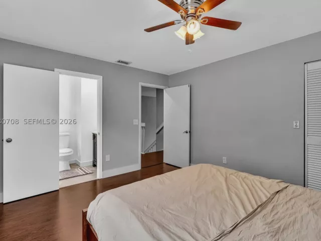 4-bedroom home for sale in Cooper City - 10301 Panama St - MondialRealty