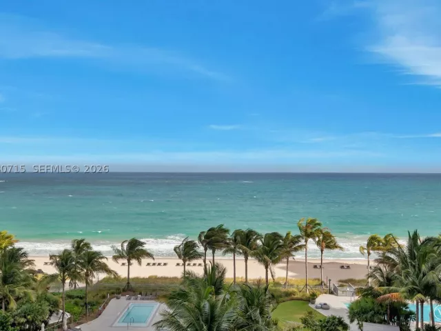 1-bedroom condo for rent in Fort Lauderdale - 2200 N Ocean Blvd S605 - MondialRealty