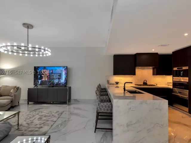 1-bedroom condo for rent in Fort Lauderdale - 2200 N Ocean Blvd S605 - MondialRealty