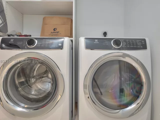 1-bedroom condo for rent in Fort Lauderdale - 2200 N Ocean Blvd S605 - MondialRealty