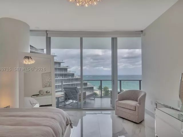 1-bedroom condo for rent in Fort Lauderdale - 2200 N Ocean Blvd S605 - MondialRealty
