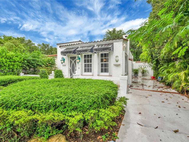 3-bedroom home for rent in Coral Gables - 1114 Milan Ave - MondialRealty