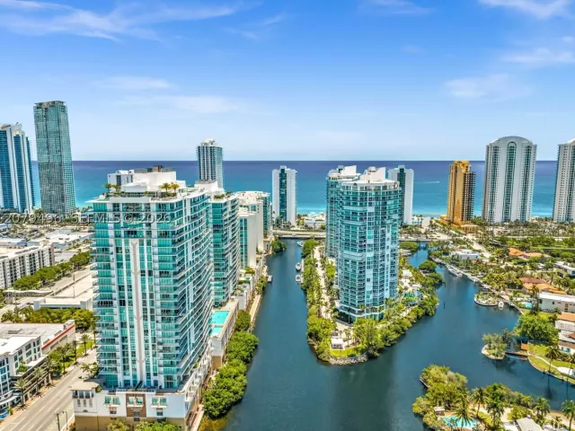 3-bedroom condo for sale in Sunny Isles Beach - 300 Sunny Isles Blvd 4-805 - MondialRealty