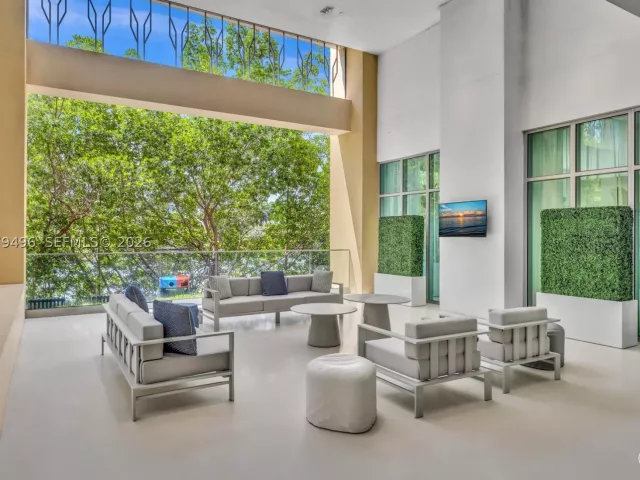 3-bedroom condo for sale in Sunny Isles Beach - 300 Sunny Isles Blvd 4-805 - MondialRealty