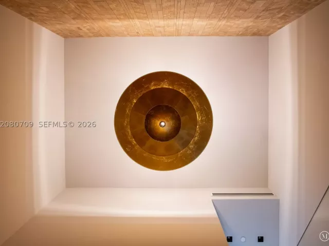 5-bedroom condo for rent in Miami - 465 Brickell Ave PH5701 - MondialRealty
