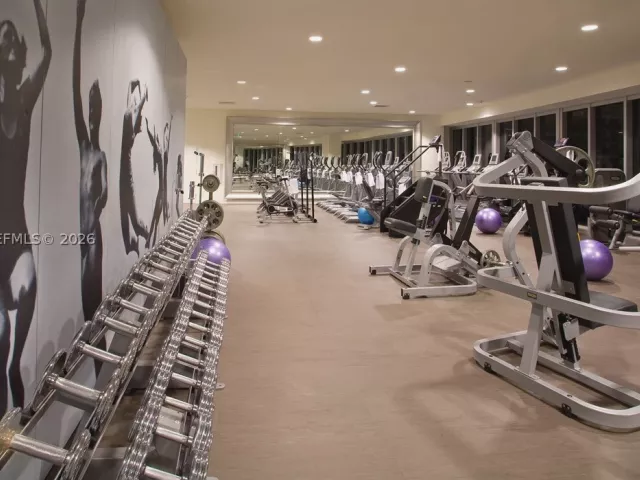 5-bedroom condo for rent in Miami - 465 Brickell Ave PH5701 - MondialRealty