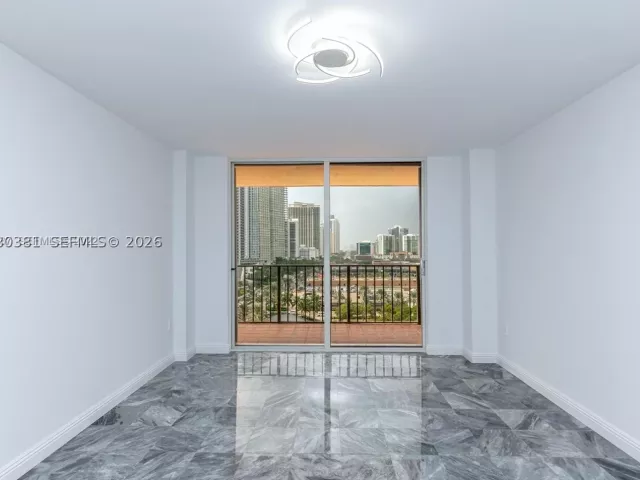 2-bedroom condo for sale in Sunny Isles Beach - 210 174th St 1201 - MondialRealty