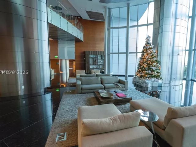 1-bedroom condo for rent in Sunny Isles Beach - 17001 Collins Ave 1903 - MondialRealty