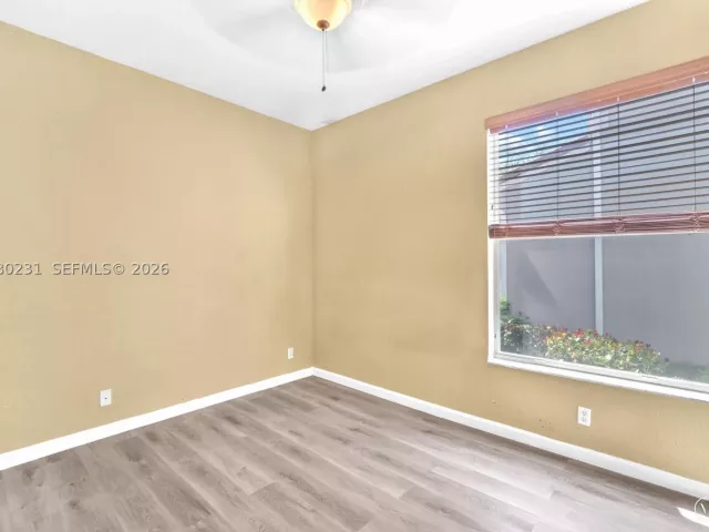 5-bedroom home for sale in West Palm Beach - 9345 Madewood Ct - MondialRealty