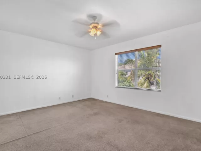 5-bedroom home for sale in West Palm Beach - 9345 Madewood Ct - MondialRealty