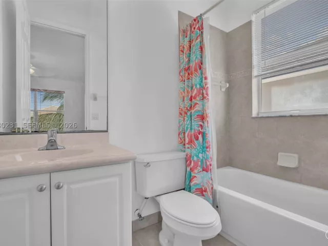 5-bedroom home for sale in West Palm Beach - 9345 Madewood Ct - MondialRealty