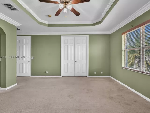 5-bedroom home for sale in West Palm Beach - 9345 Madewood Ct - MondialRealty