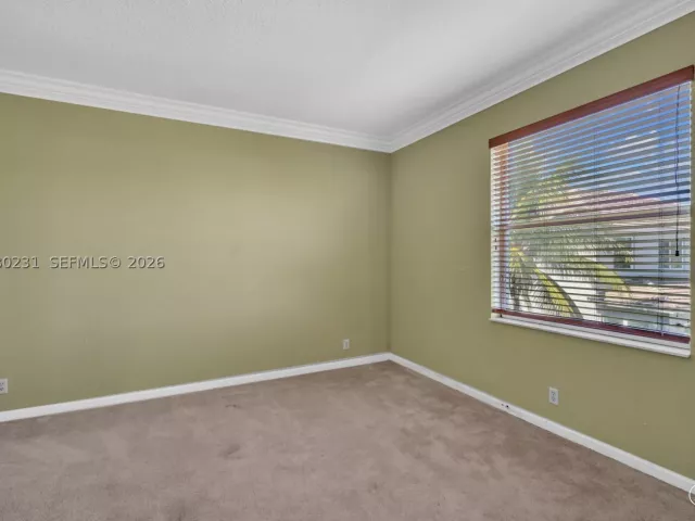 5-bedroom home for sale in West Palm Beach - 9345 Madewood Ct - MondialRealty