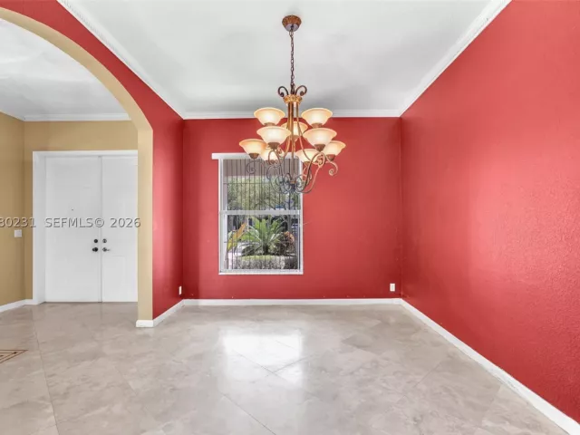 5-bedroom home for sale in West Palm Beach - 9345 Madewood Ct - MondialRealty
