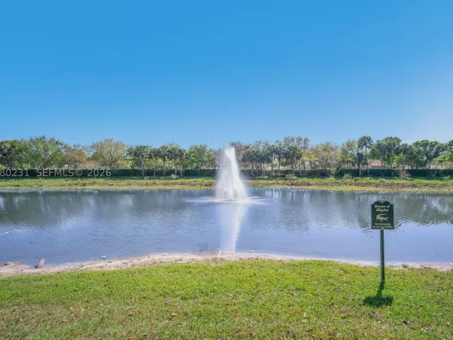 5-bedroom home for sale in West Palm Beach - 9345 Madewood Ct - MondialRealty