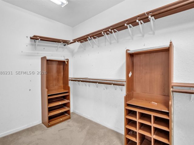 5-bedroom home for sale in West Palm Beach - 9345 Madewood Ct - MondialRealty