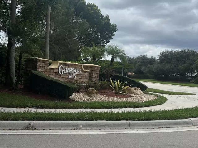 4-bedroom home for rent in Pembroke Pines - 315 NW 158TH Lane - MondialRealty