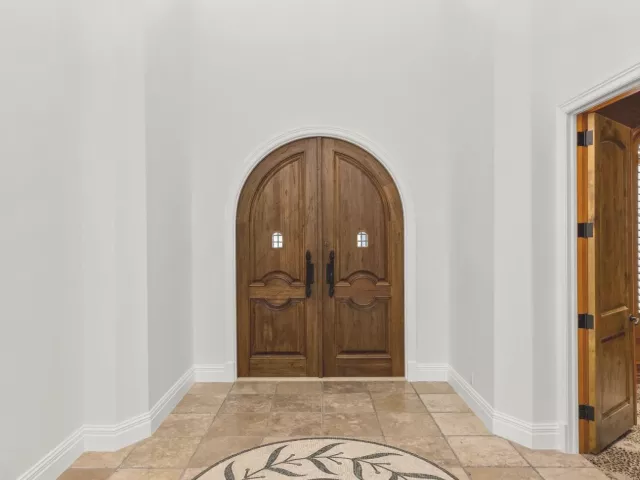 6-bedroom home for rent in Boca Raton - 248 W Alexander Palm Road - MondialRealty