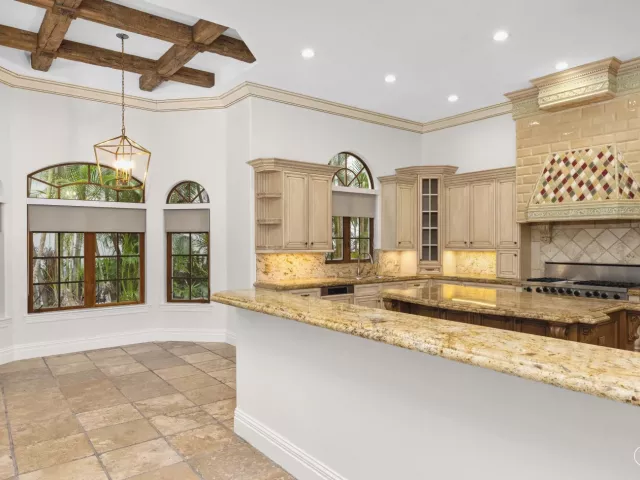 6-bedroom home for rent in Boca Raton - 248 W Alexander Palm Road - MondialRealty