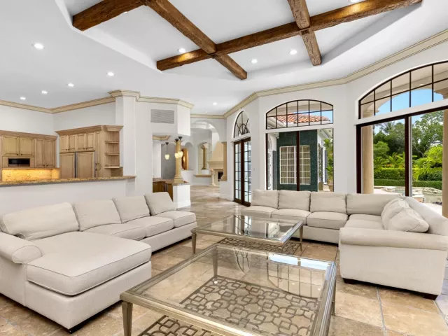 6-bedroom home for rent in Boca Raton - 248 W Alexander Palm Road - MondialRealty
