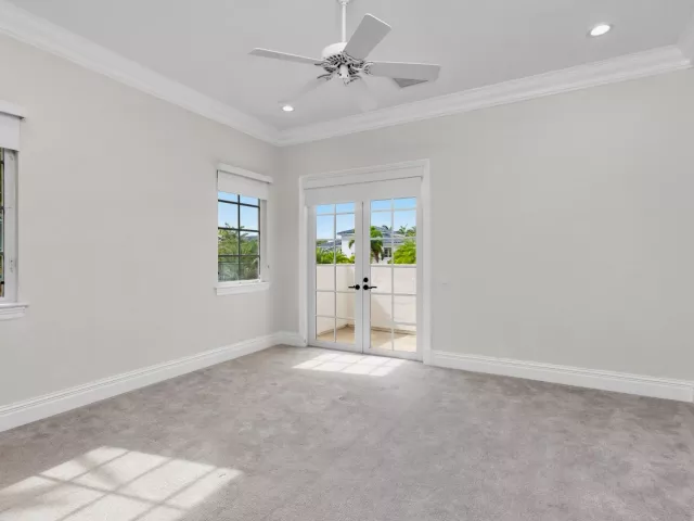 6-bedroom home for rent in Boca Raton - 248 W Alexander Palm Road - MondialRealty