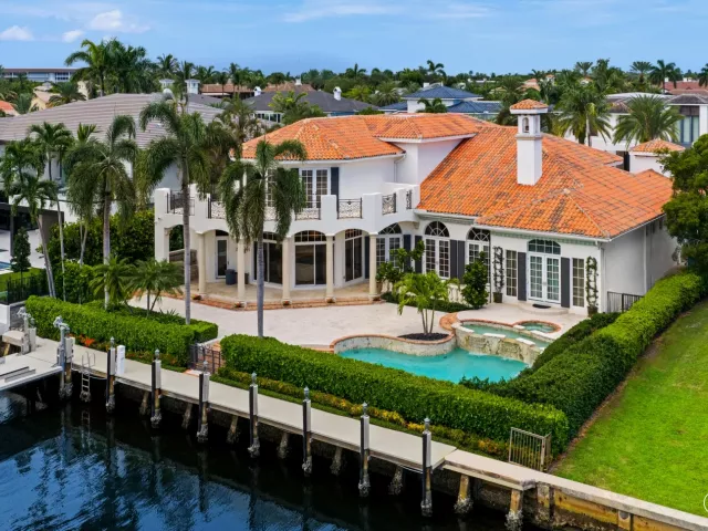 6-bedroom home for rent in Boca Raton - 248 W Alexander Palm Road - MondialRealty