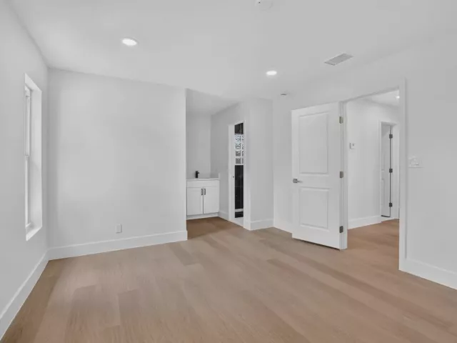 3-bedroom home for sale in Deerfield Beach - 386 NW 40th Terrace - MondialRealty