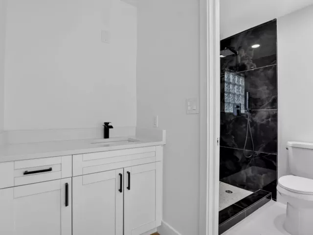 3-bedroom home for sale in Deerfield Beach - 386 NW 40th Terrace - MondialRealty