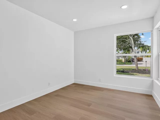 3-bedroom home for sale in Deerfield Beach - 386 NW 40th Terrace - MondialRealty
