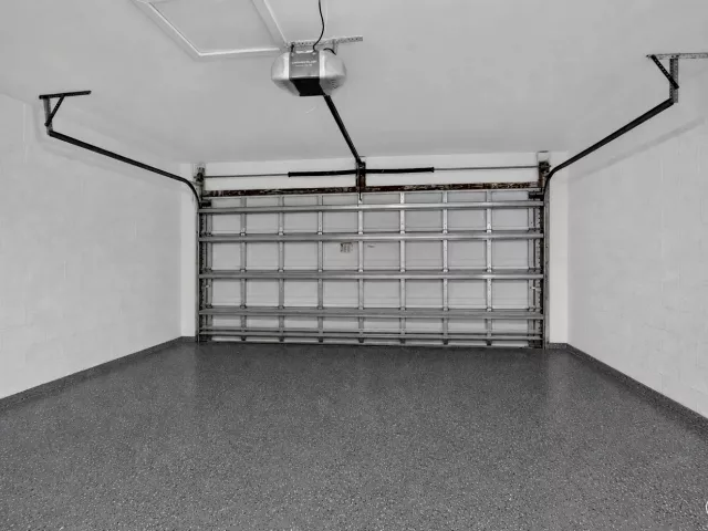 3-bedroom home for sale in Deerfield Beach - 386 NW 40th Terrace - MondialRealty