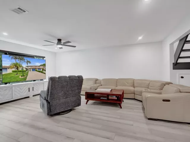3-bedroom home for sale in Deerfield Beach - 665 Deer Creek North Shore Drive - MondialRealty