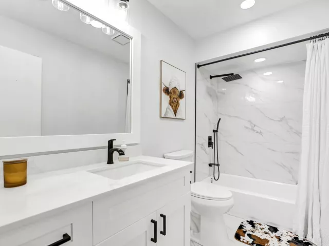 3-bedroom home for sale in Deerfield Beach - 665 Deer Creek North Shore Drive - MondialRealty