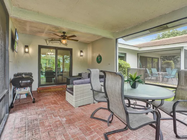 3-bedroom home for sale in Deerfield Beach - 665 Deer Creek North Shore Drive - MondialRealty