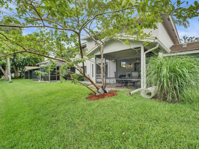 3-bedroom home for sale in Deerfield Beach - 665 Deer Creek North Shore Drive - MondialRealty