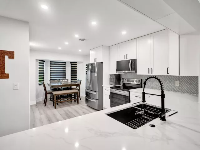 3-bedroom home for sale in Deerfield Beach - 665 Deer Creek North Shore Drive - MondialRealty