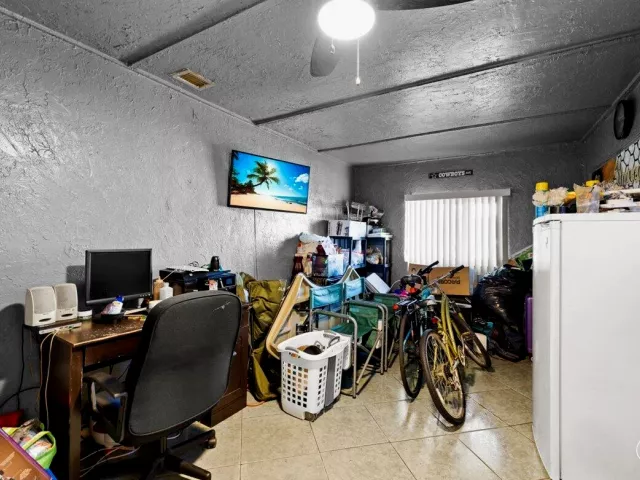 3-bedroom home for sale in Deerfield Beach - 508 NE 2ND Terrace - MondialRealty