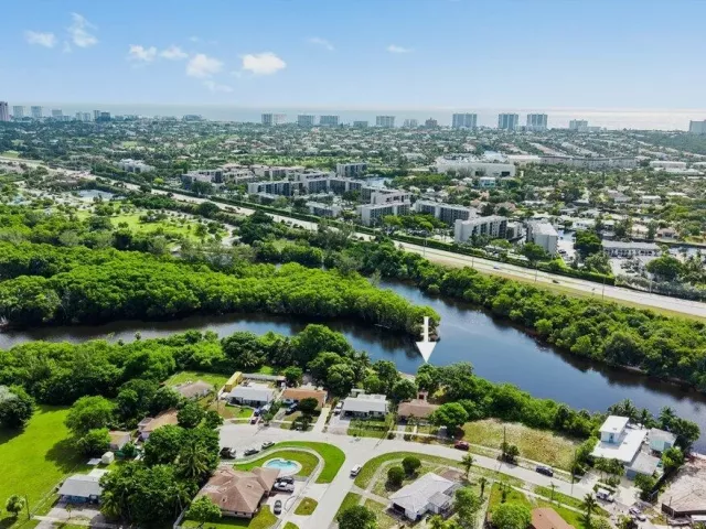 3-bedroom home for sale in Deerfield Beach - 508 NE 2ND Terrace - MondialRealty