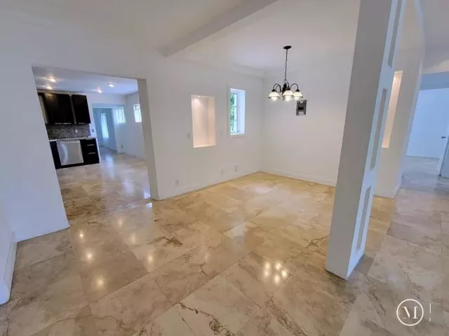 4-bedroom home for rent in Hollywood - 2531 FUNSTON Street - MondialRealty