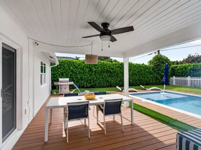 3-bedroom home for rent in Boca Raton - 998 SW 7th Street - MondialRealty