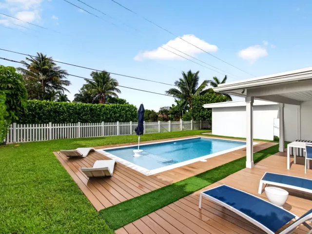 3-bedroom home for rent in Boca Raton - 998 SW 7th Street - MondialRealty
