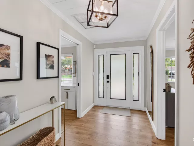 3-bedroom home for rent in Boca Raton - 998 SW 7th Street - MondialRealty