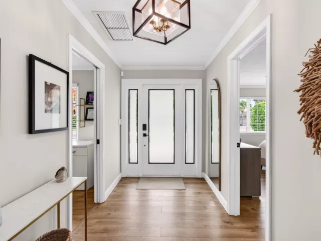 3-bedroom home for rent in Boca Raton - 998 SW 7th Street - MondialRealty