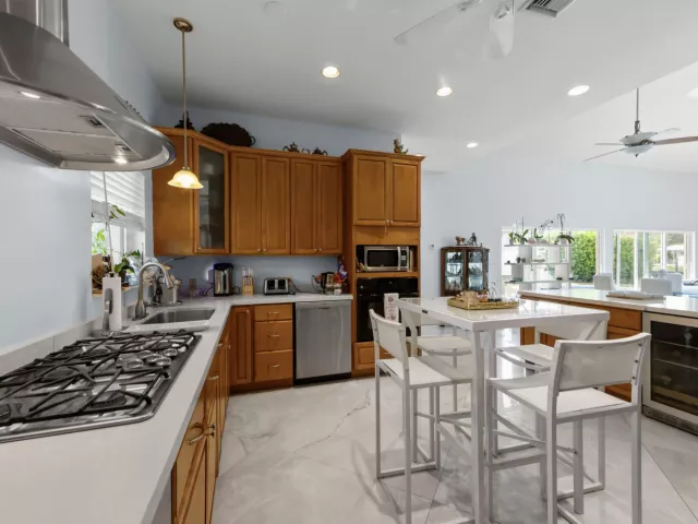 3-bedroom home for rent in Deerfield Beach - 1516 SE 10TH Street - MondialRealty