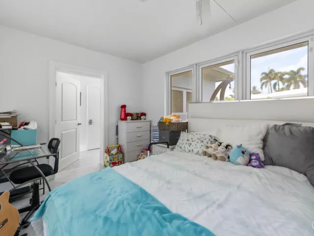 3-bedroom home for rent in Deerfield Beach - 1516 SE 10TH Street - MondialRealty