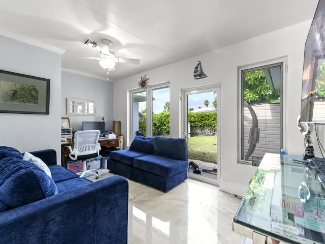3-bedroom home for rent in Deerfield Beach - 1516 SE 10TH Street - MondialRealty