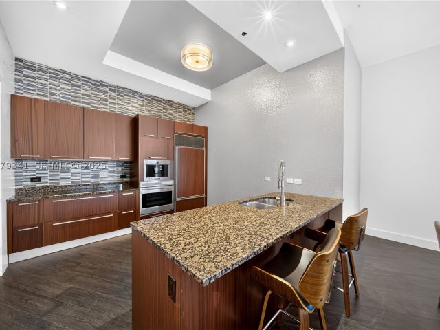 3-bedroom condo for sale in Sunny Isles Beach - 16001 Collins Ave PH 4307 - MondialRealty
