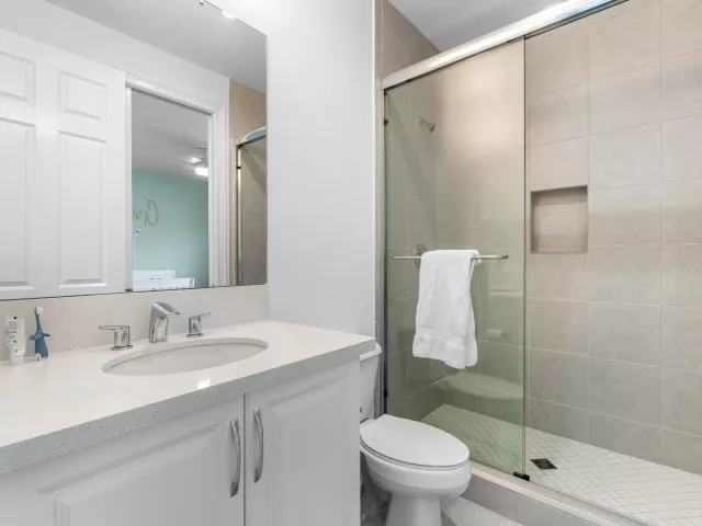 4-bedroom home for sale in Delray Beach - 16226 Cabernet Drive - MondialRealty