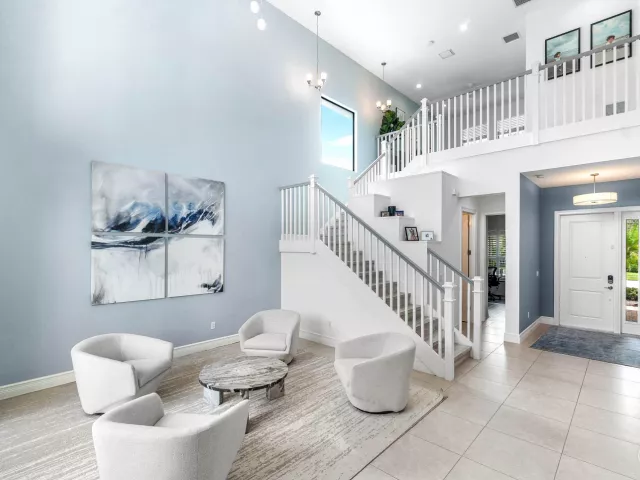4-bedroom home for sale in Delray Beach - 16226 Cabernet Drive - MondialRealty